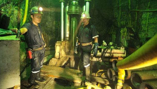 Nur neun Monate nach der Minenübernahme ist Ascendant Resources im Gewinn