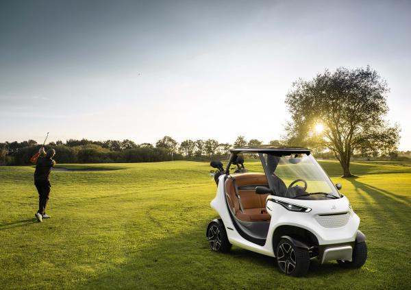 Garia Golf Car inspired by Mercedes-Benz Style. Weltpremiere: Das ultimative Golf Car in limitierter Auflage