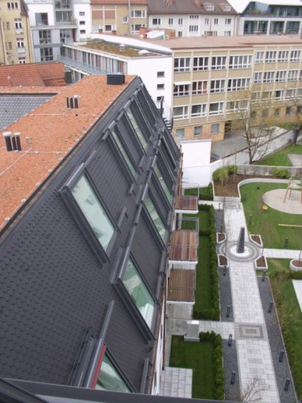 Städtischer Wohnungsbau im Zeichen der Verdichtung: Ausbau von Dachgeschossen großzügig gestalten