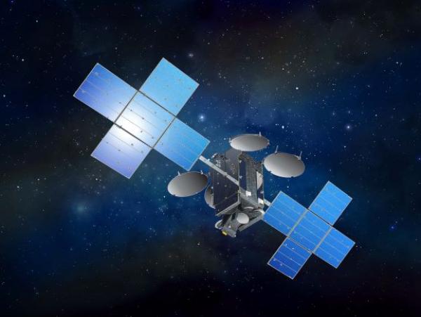 Eutelsat nimmt EUTELSAT 7C in den wirtschaftlichen Betrieb