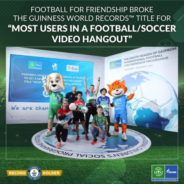  "Football for Friendship" stellt nach 2019 neuen GUINNESS WORLD RECORDS™ auf