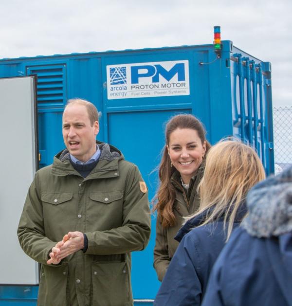 Königspaar besuchte Brennstoffzellen-Kraftwerk von Proton Motor auf Orkney