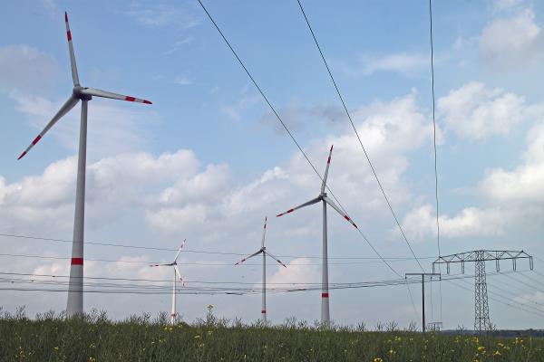 Netzausbau in Brandenburg: E.DIS nimmt mehr Strom aus erneuerbaren Energien ins Stromnetz in der Uckermark auf