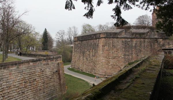 Stadtmauerführung in Nürnberg mit neuem Startpunkt