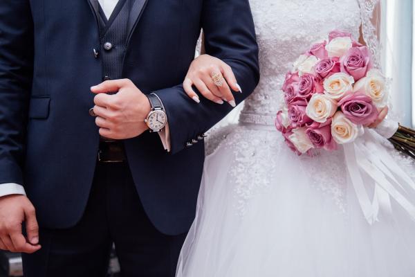 Heiraten in Deutschland: Trauredner machen freie Trauungen immer beliebter