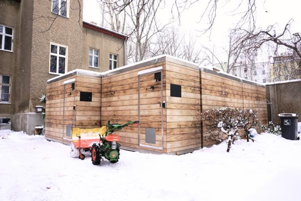 Start der Kältehilfe: Festival-Hütten für Obdachlose