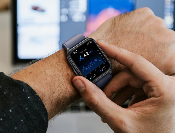 BioMetrics stellt die neue Cura One Plus vor - die Evolution der Gesundheits-Smartwatches