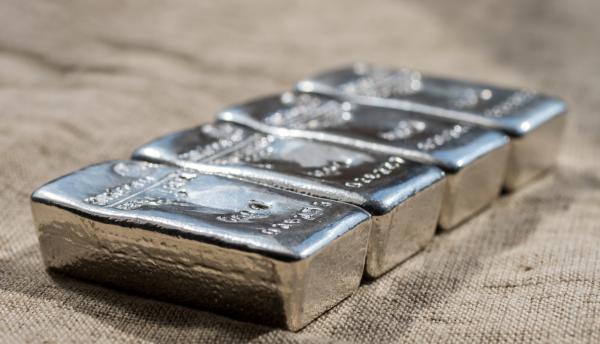 Silber 2024 mit größtem Defizit seit mehr als 20 Jahren erwartet