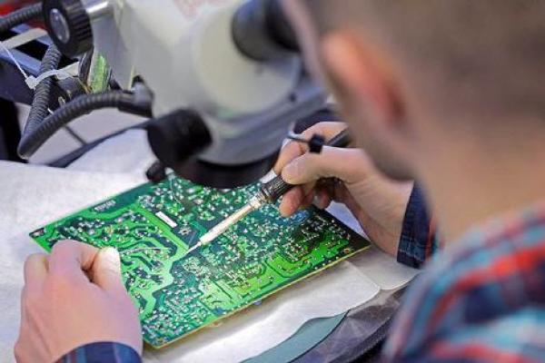 Computer und Laptop Reparatur in Saarlouis – Hilfe vom Fachmann