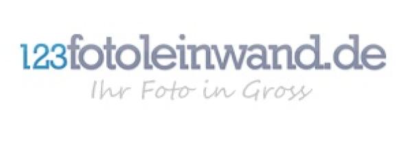 Ihr Foto in Groß – 123Fotoleinwand fusioniert mit Fotofox