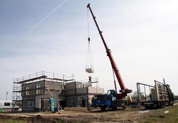 Hausbau in 48 Stunden
