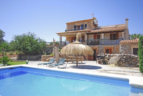 Finca mieten Ferienhäuser mieten , Mallorca Nordosten, Süden, Osten, Norden