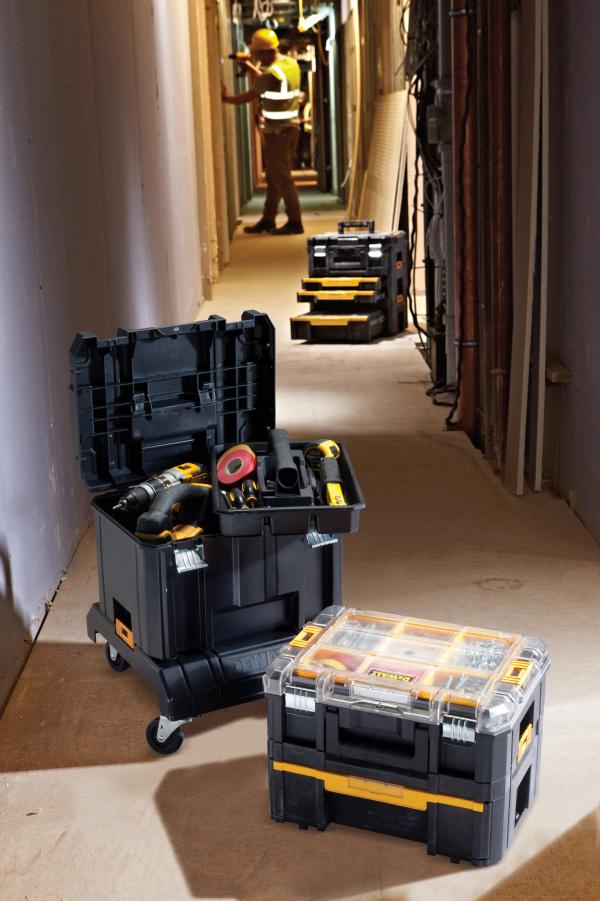 Komfortabel aufbewahren und transportieren mit DeWalt: Neue Module ergänzen TSTAK-Aufbewahrungssystem