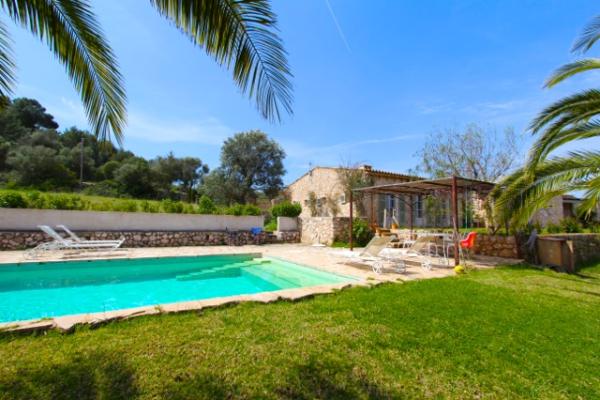 Ferienhaus- und Finca Vermietung auf Mallorca -  Finca mit Pool