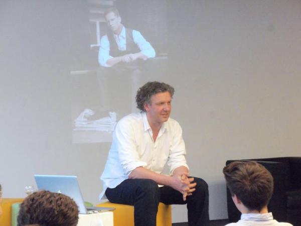 Auf ein Foto mit Thomas Leidig – MHMK Medientalk an der Macromedia Hochschule für Medien und Kommunikation
