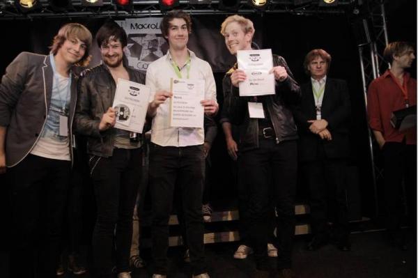 MHMK Berlin: MacroLive Contest 2013: Gratulation an die Gewinner FinalStair!