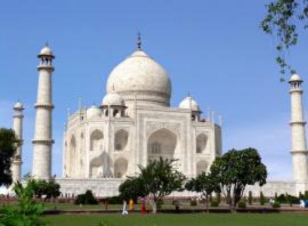 Indien lockt seine Besucher mit zahllosen Ausflugszielen und Kulturschätzen