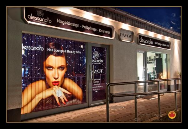 Alessandro Lounge Berlin.