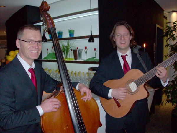 Eine kleine Jazzband mit großem Sound: Strings goes Brazil!