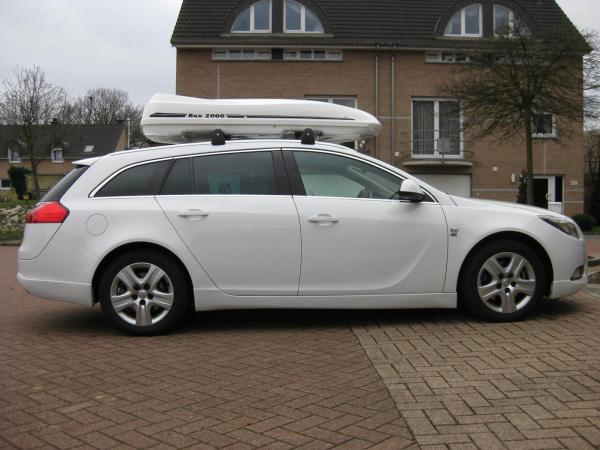 Dachbox Moby Dick aus Glasfaserkunststoff erreicht höchste Zuladung von knapp 100 kg