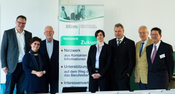 IfKom: Digitale Industrielandschaft - zu erwartende Positionen für Mensch, Innovation und Datensicherheit