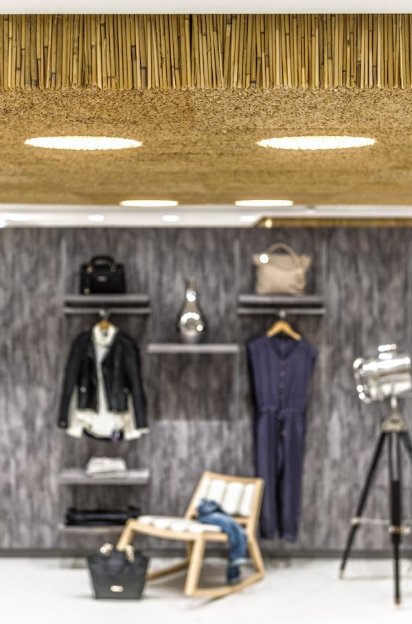 Reet im Raum: Stilvolle Elemente schlucken den Schall