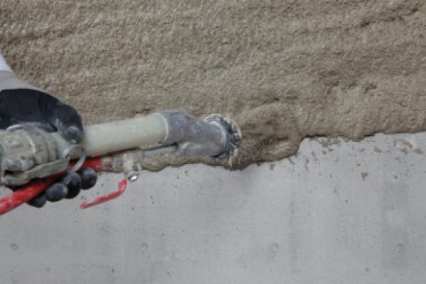 Dünne Putzschicht für höchsten Brandschutz