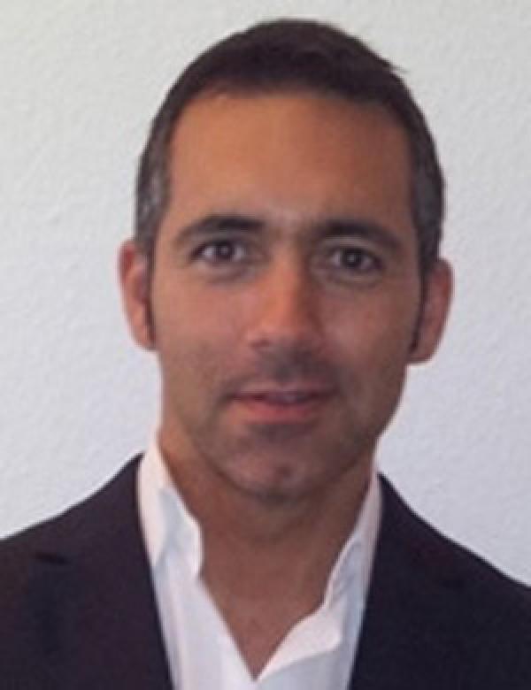 Remscheid / Solingen: Preiswerter deutscher Zahnersatz - mit einem strahlenden Lächeln in den Frühling