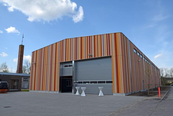 MAX-Holz Systemtechnik GmbH weiht neue Produktionshalle ein