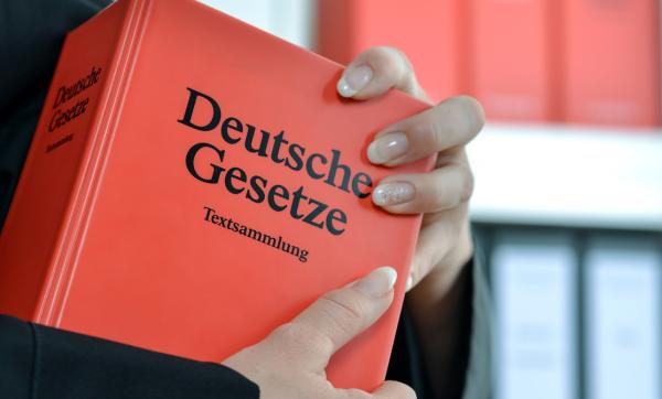 Frank Mingers erklärt: Lebensversicherungen - Das Urteil hat Konsequenzen