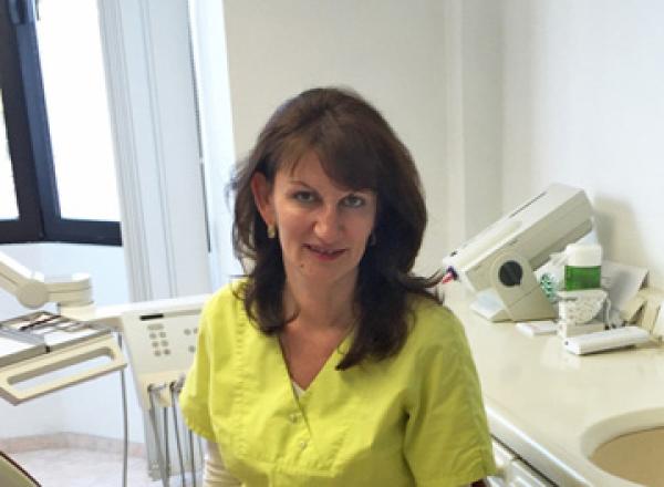 Tönisvorst / Krefeld, Best-Price-Dent: Günstiger Zahnersatz Made in Germany