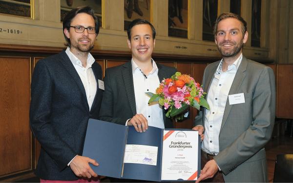 Ginmon feiert Auszeichnung mit dem Frankfurter Gründerpreis!