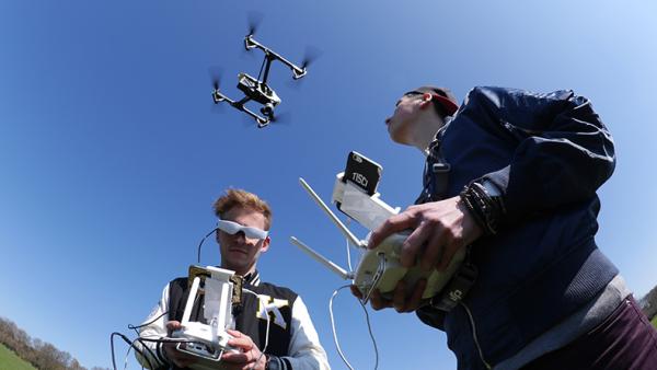 "generation drone": Prof. Hebbel-Seeger referiert vor internationalen Sportmanagern