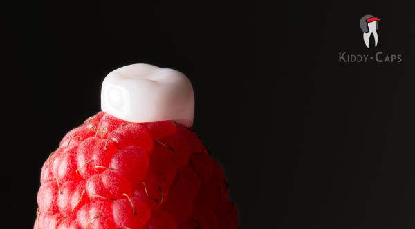 Kiddy-Caps: FIMA-CouronneTEC aus Mannheim entwickelt neuartige Kinder-Zahnkronen im Spritzgussverfahren