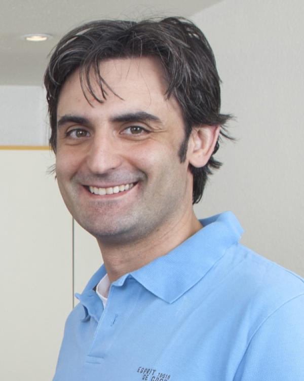 Köln, Best-Price-Dent: Kosten sparen mit preiswertem deutschen Zahnersatz 