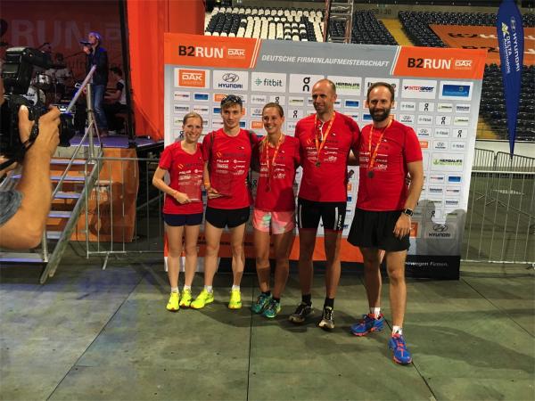 Team Sportona qualifiziert sich für das Finale der Deutschen Firmenlaufmeisterschaft