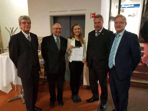 IfKom: Yvette Rosenbaum ist die diesjährige IfKom-Preisträgerin an der OTH Regensburg