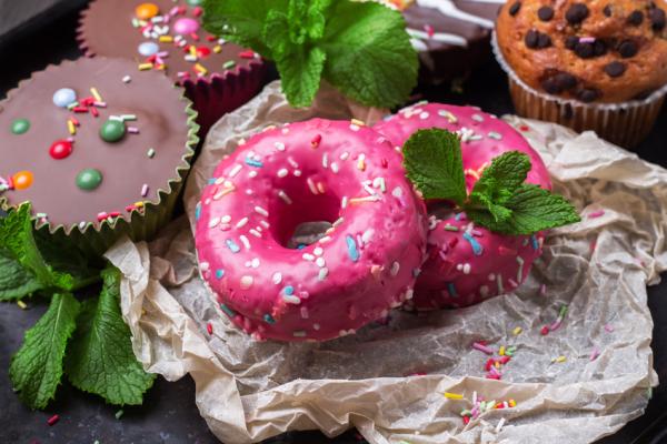 Praktische Serviceverpackungen für den Verkauf von Donuts, Muffins, Cupcakes & Co.