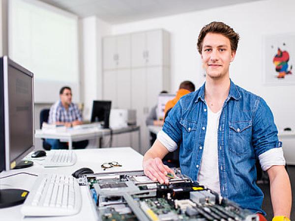 Provadis zur ARD-Themenwoche: Welchen Einfluss hat die Digitalisierung auf die berufliche Bildung?