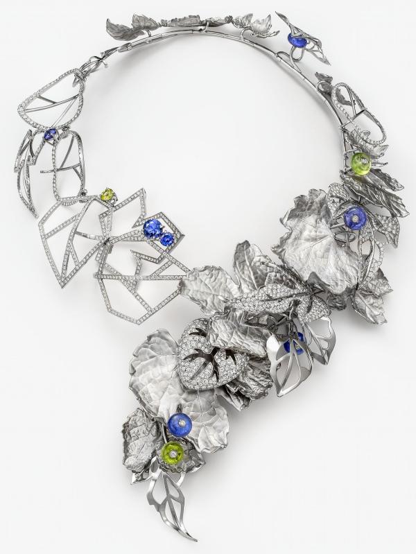 Collier aus Japan siegt beim International Jewellery Design Excellence Award (IJDE Award)