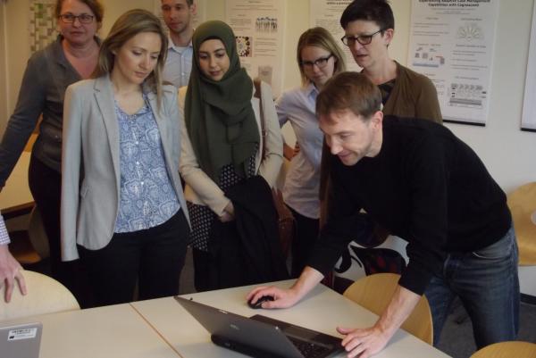 Update mit der Realität - Bundestagsabgeordnete Saskia Esken besucht HHZ
