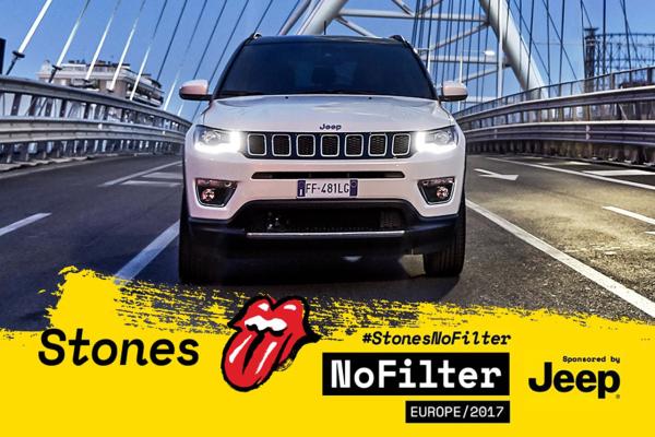 Jeep® Compass steht mit den Rolling Stones auf der Bühne