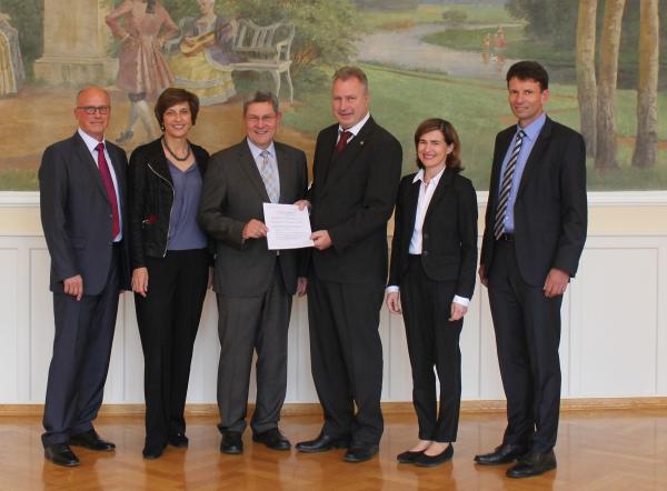 Hochschule Aschaffenburg wird Fördermitglied der IfKom - Ingenieure für Kommunikation