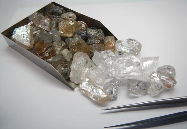 Lucapa Diamond: Finanzierung macht Weg für weitere Diamantmine frei