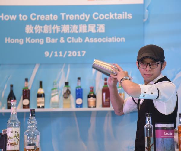 Von der Champagner Avenue bis zum Barroboter - die HKTDC Hong Kong Wine & Spirits Fair