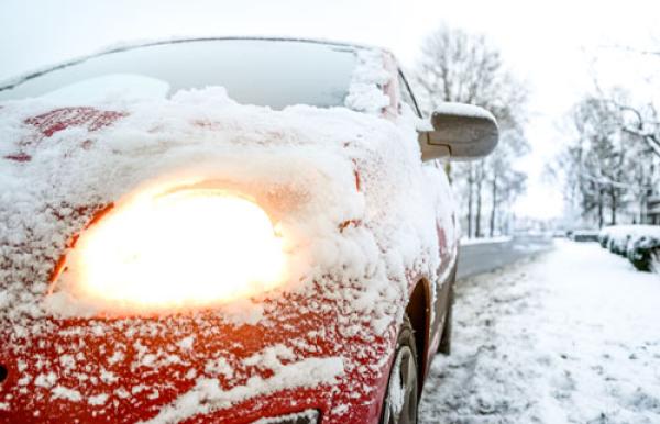 Sicher mit dem Auto durch den Winter