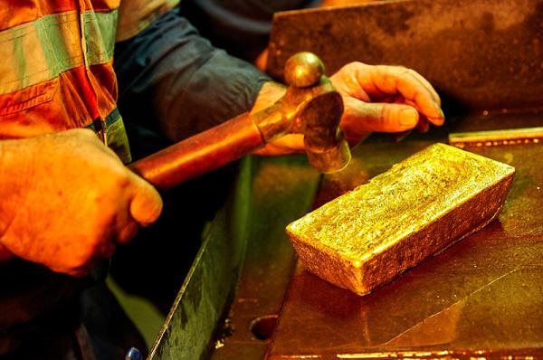 Expertenmeinung: Gold könnte 2018 die Marke von 1.450 USD testen