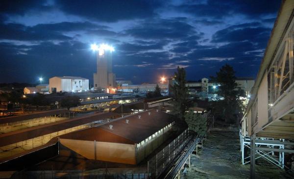 Die südafrikanische Zentralbank genehmigt Lonmin-Übernahme durch Sibanye-Stillwater