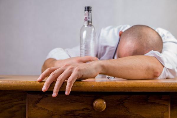 Alkoholtherapie: deutlich mehr Erfolg durch den Fokus auf Kommunikation