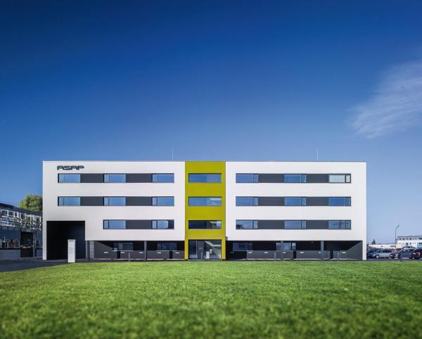 JF Mittelstandspartner berät als M&A Advisor: ZF übernimmt 35 Prozent der ASAP Holding GmbH